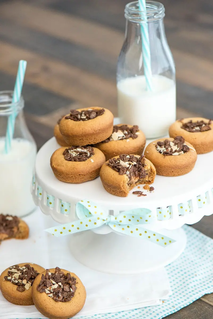 Peanut Butter and Chocolate Crispy Cookie Cups